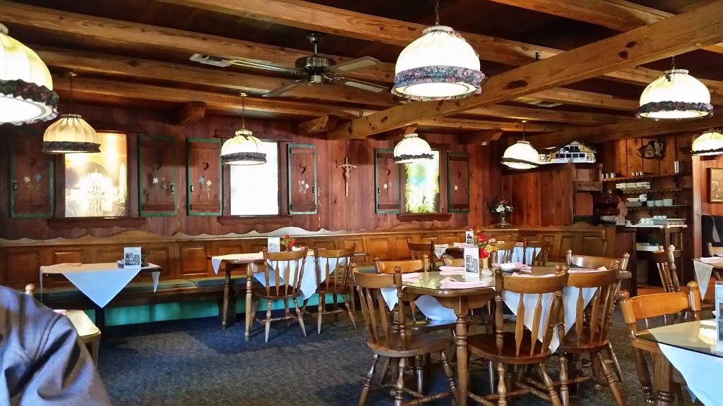 The Bavarian Inn Restaurant | restaurant | 325 W Van Buren, Eureka Springs, AR 72632, USA | 4792538128 OR +1 479-253-8128