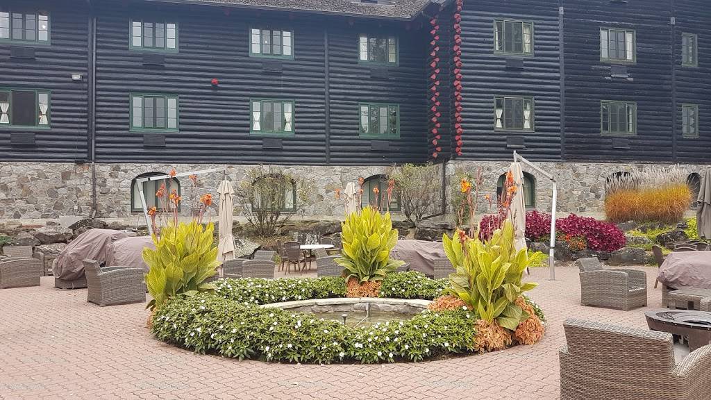 Aux Chantignoles | restaurant | 392 Rue Notre Dame, Montebello, QC J0V 1L0, Canada | 8194236341 OR +1 819-423-6341