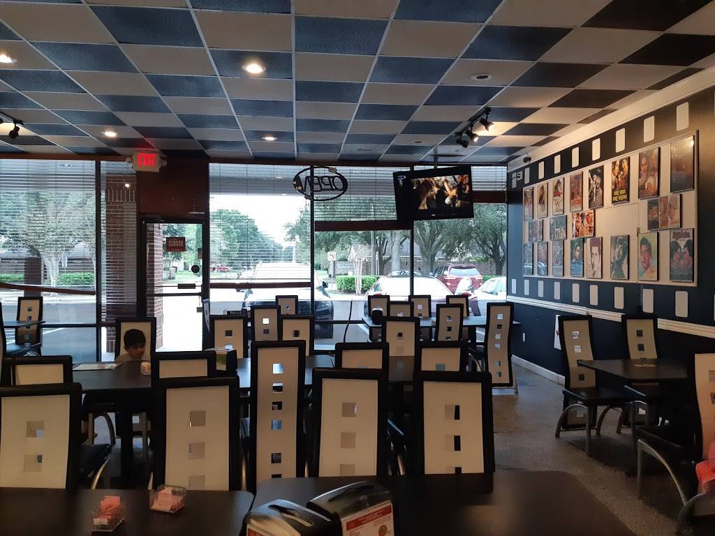 Chowpatty Chaat Sugarland | meal takeaway | 2325 Williams Trace Blvd, Sugar Land, TX 77478, USA | 2815651375 OR +1 281-565-1375