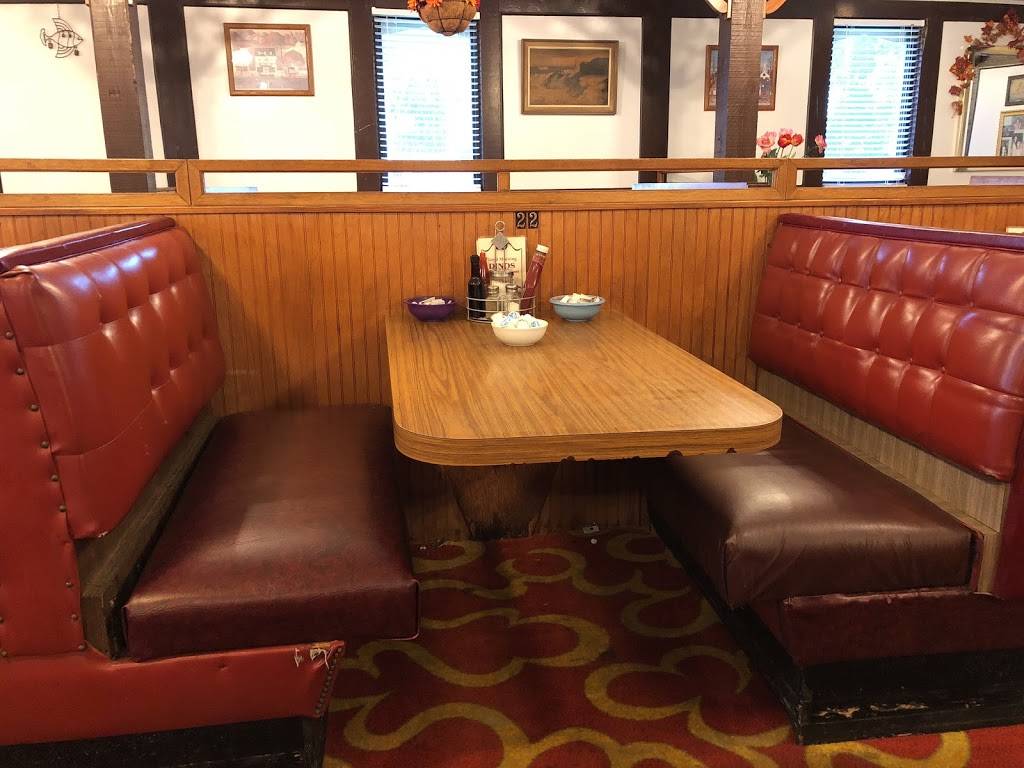 Dinos Family Restaurant | restaurant | 350 E Sugar Creek Rd, Charlotte, NC 28213, USA | 7045965030 OR +1 704-596-5030