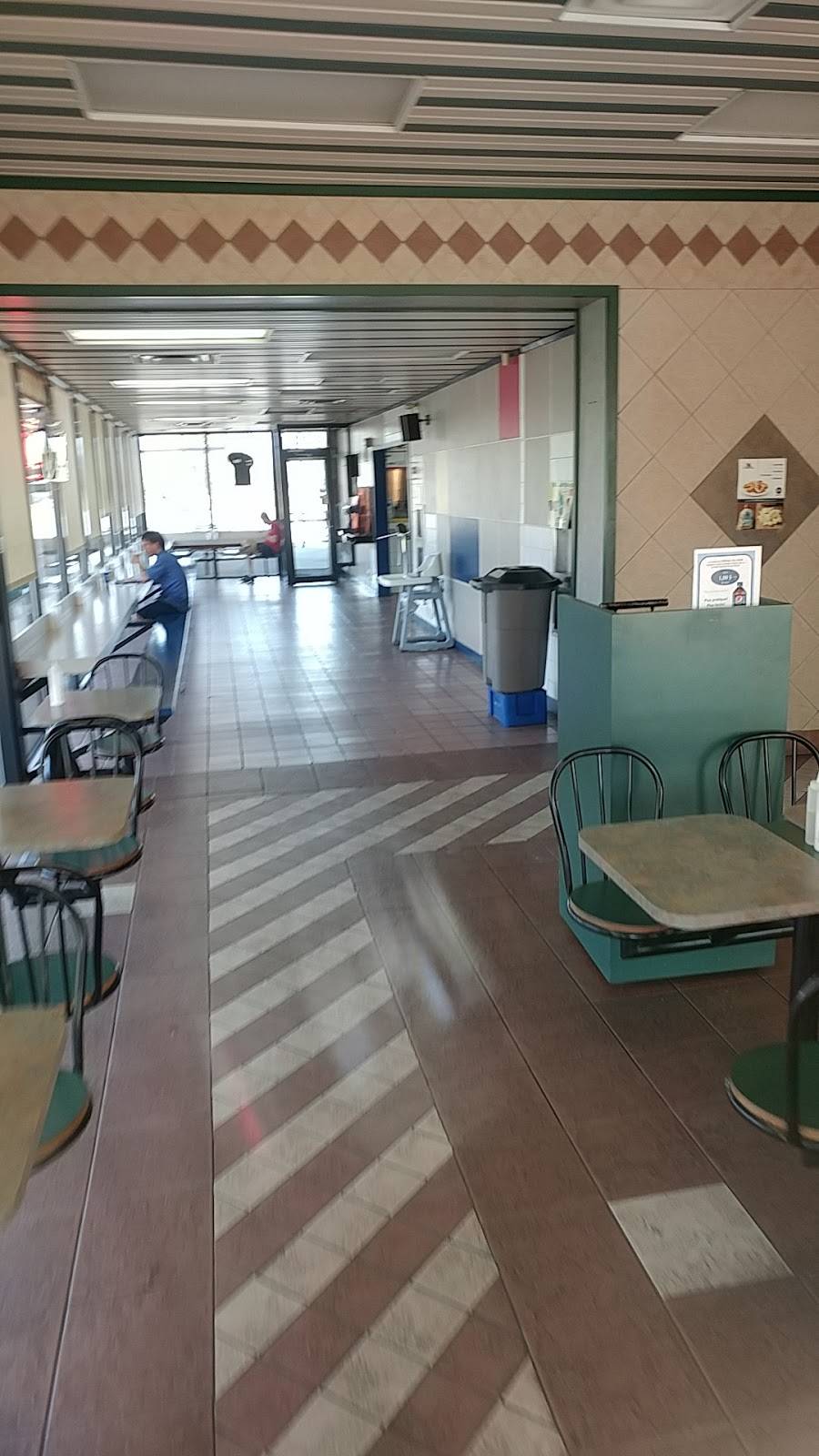 Anjou Patates | restaurant | 8100 Boul Henri-Bourassa E, Anjou, QC H1E 1P3, Canada | 5146484030 OR +1 514-648-4030