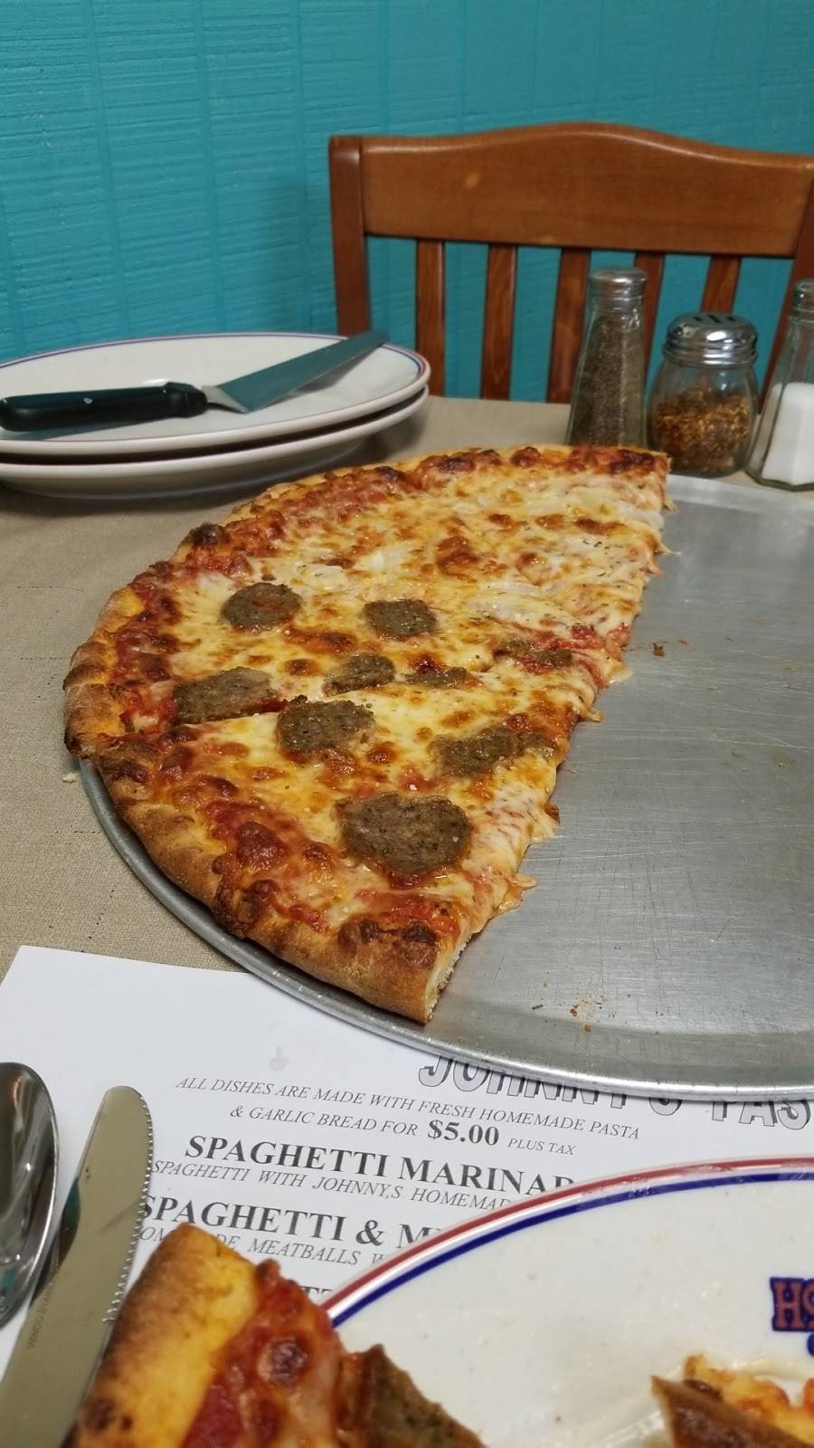 Johnnys Pizza and Pasta House | meal delivery | 13229 US-19, Hudson, FL 34667, USA | 7278574623 OR +1 727-857-4623