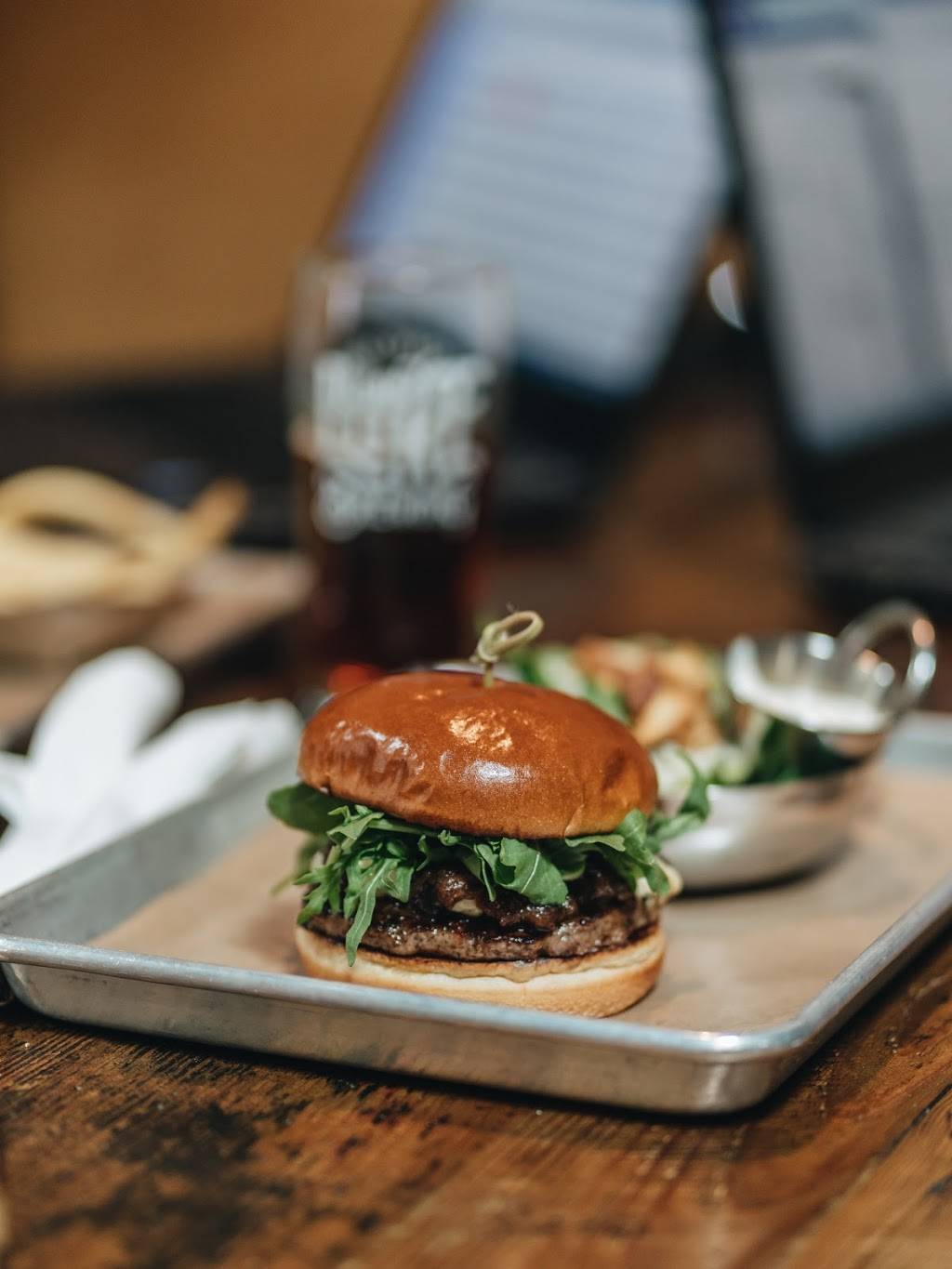 Lucky Luke Brewpub | restaurant | 735 W Lancaster Blvd, Lancaster, CA 93534, USA | 6615223775 OR +1 661-522-3775