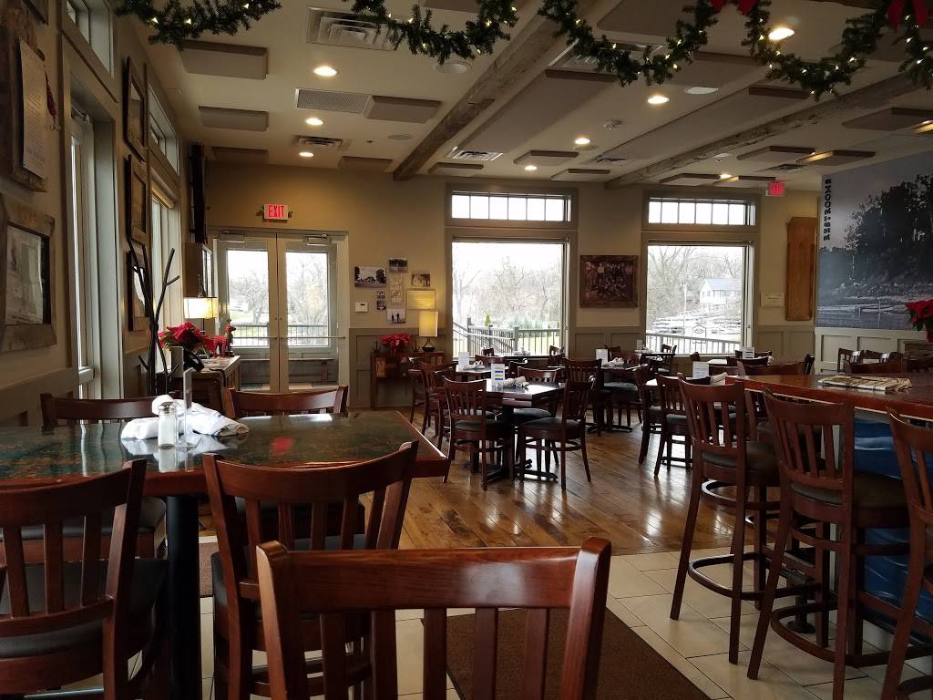 Charlies On Prior | restaurant | 3950 Green Heights Trail SW, Prior Lake, MN 55372, USA | 9522265253 OR +1 952-226-5253