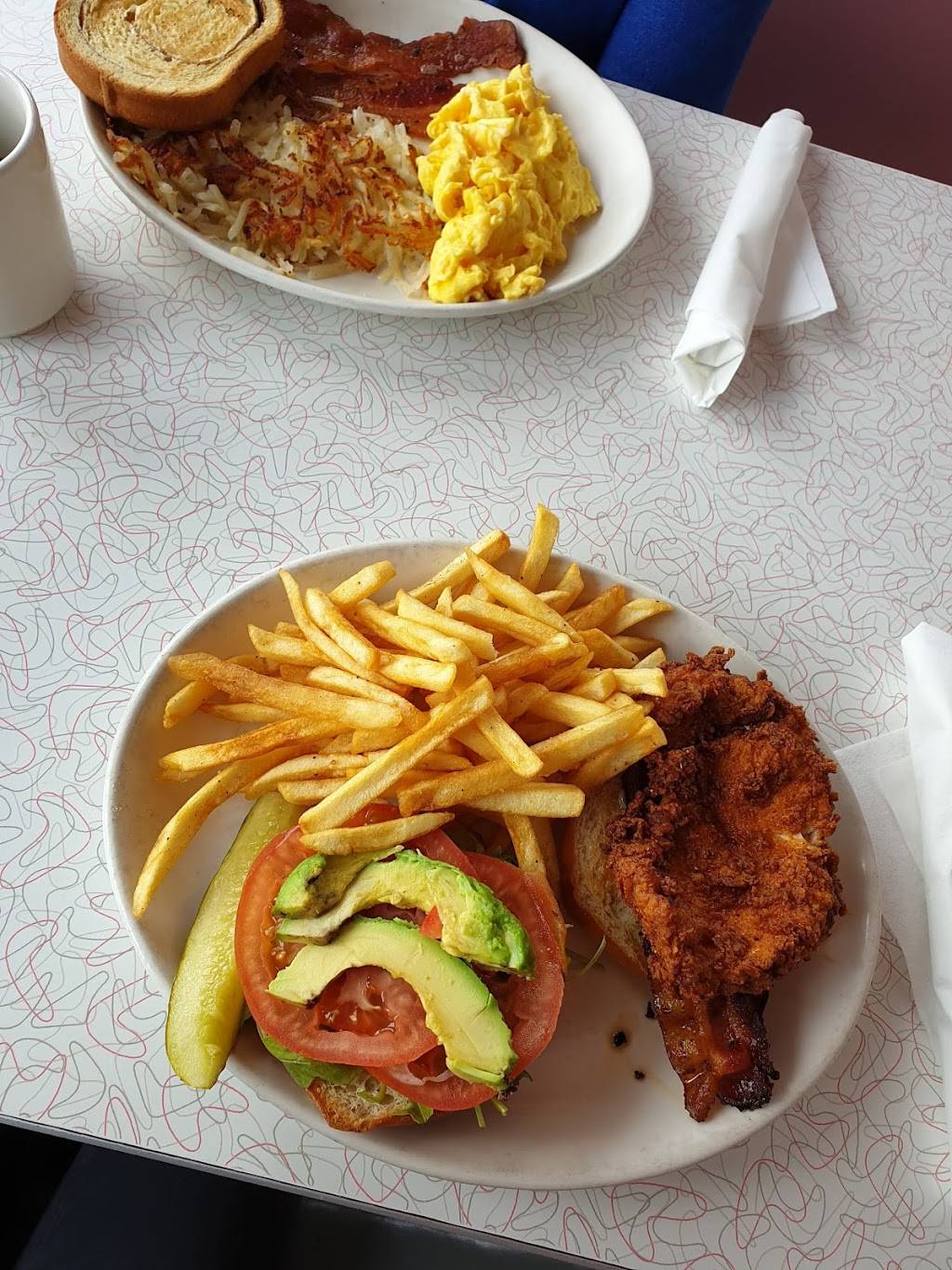 Dans Diner | restaurant | 6503 28th St SE, Grand Rapids, MI 49546, USA | 6167190304 OR +1 616-719-0304