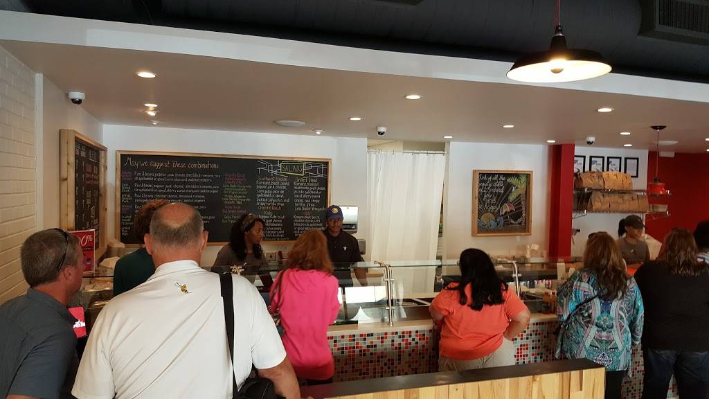 El Diablo Burritos, Pike Creek | restaurant | 5329A Limestone Rd, Wilmington, DE 19808, USA | 3022358121 OR +1 302-235-8121