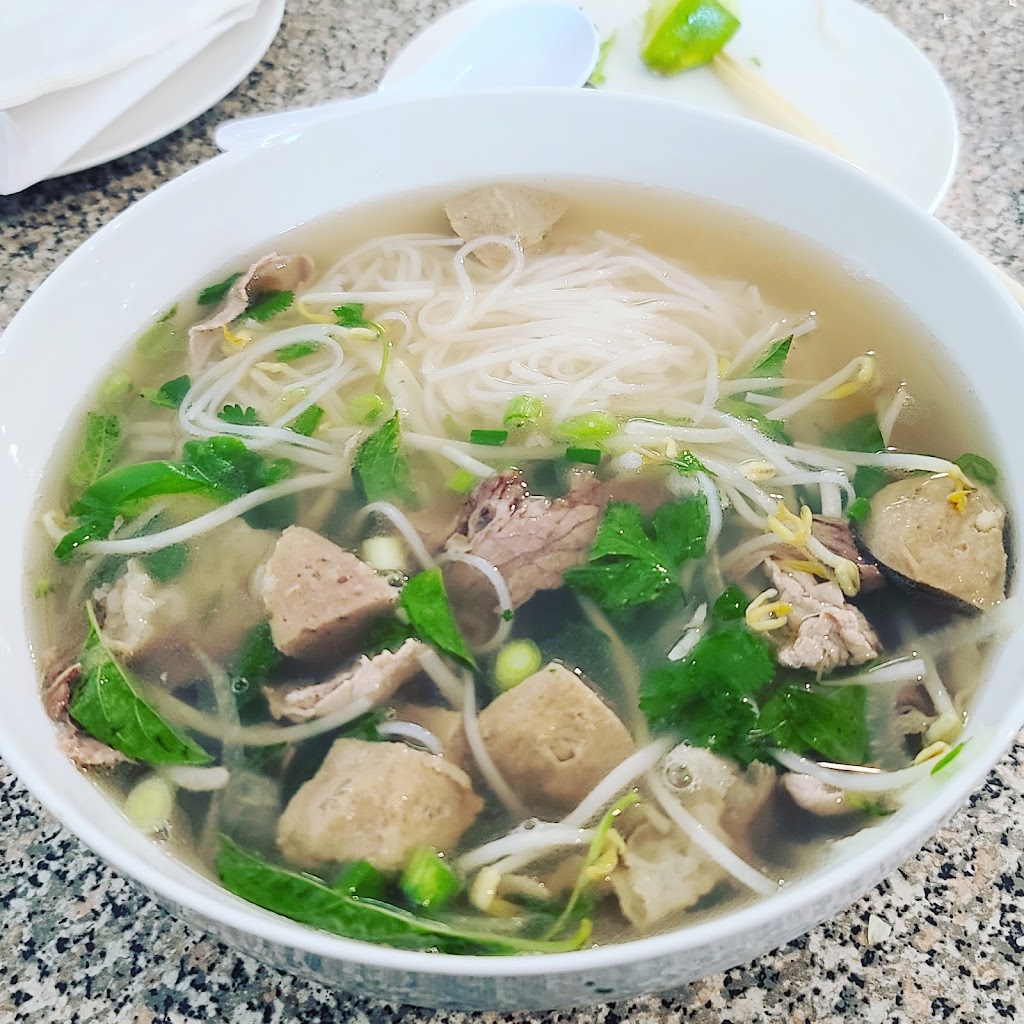 Pho & Bun Bo Ok | restaurant | 8142 US-431, Albertville, AL 35950, USA | 2566602010 OR +1 256-660-2010