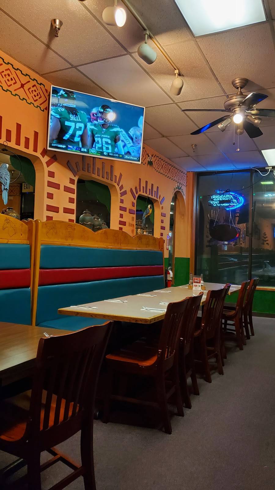 El Charrito Mexican Restaurant | restaurant | 17807 Pacific Ave S, Spanaway, WA 98387, USA | 2538475455 OR +1 253-847-5455