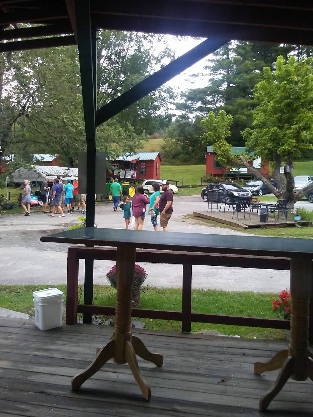 Shatley Springs | restaurant | 407 Shatley Springs Rd, Crumpler, NC 28617, USA | 3369822236 OR +1 336-982-2236