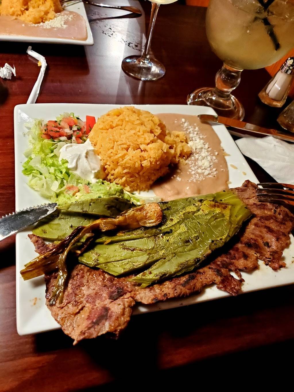 El Tapatio Mexican Restaurant | restaurant | 13400 Orange Blossom Trail, Orlando, FL 32837, USA | 4079427500 OR +1 407-942-7500