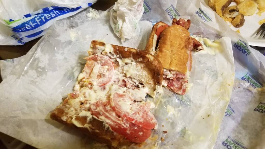 Royal Farms | meal takeaway | 1601 E Churchville Rd, Bel Air, MD 21014, USA | 4104206805 OR +1 410-420-6805