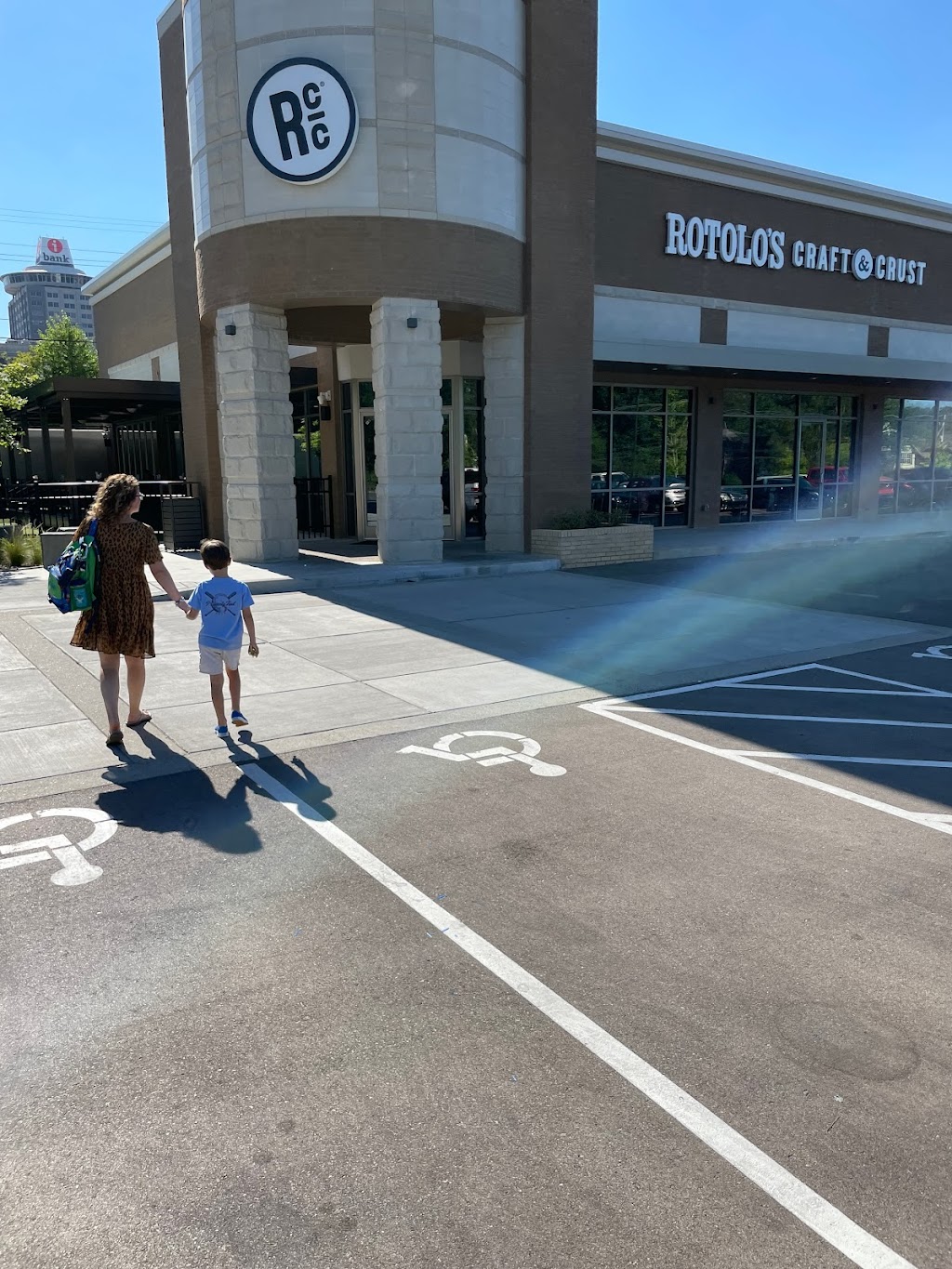 Rotolos Craft & Crust | restaurant | 681 S White Station Rd, Memphis, TN 38117, USA | 9014543352 OR +1 901-454-3352