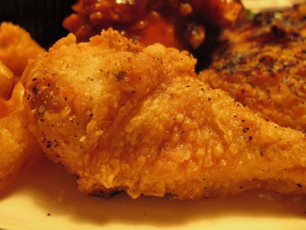 Lansing Fish Market | restaurant | 815 Edgewood Blvd # D, Lansing, MI 48911, USA | 5178822676 OR +1 517-882-2676