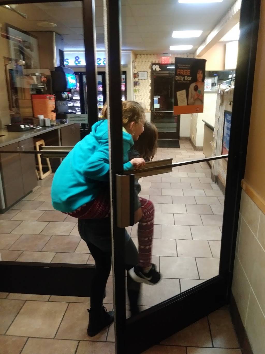 Dairy Queen Grill & Chill | restaurant | 13385 S, S Black Bob Rd, Olathe, KS 66062, USA | 9137647272 OR +1 913-764-7272