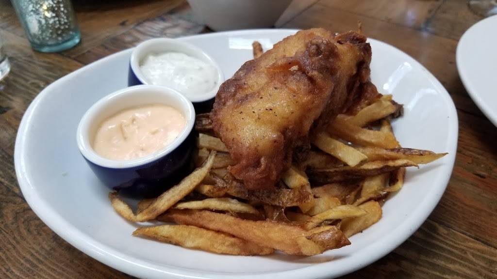 Tin Pan Alley | restaurant | 269 Commercial St, Provincetown, MA 02657, USA | 5084871648 OR +1 508-487-1648