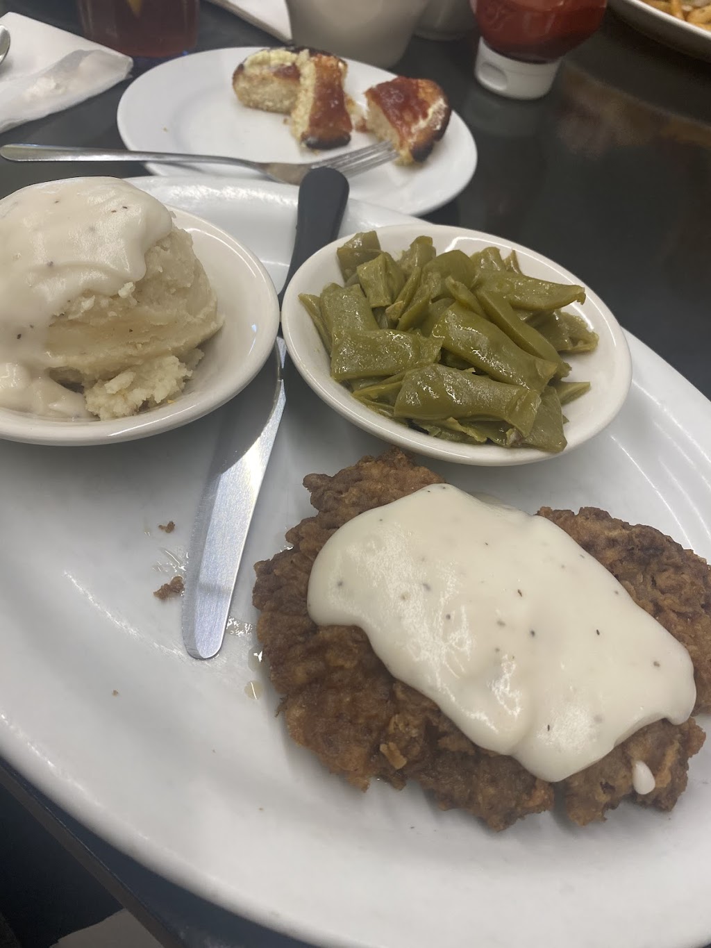 Denas Place | restaurant | Alamo Plaza, 4525 Florida Ave S STE 29, Lakeland, FL 33813, USA | 8639374514 OR +1 863-937-4514