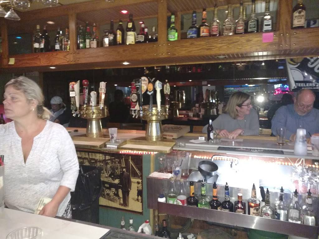 Pizza Roma | restaurant | 426 Beaver St, Sewickley, PA 15143, USA | 4127411744 OR +1 412-741-1744