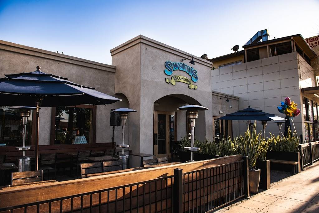Swamis Cafe Escondido | restaurant | 503 W Grand Ave, Escondido, CA 92025, USA | 7602941226 OR +1 760-294-1226