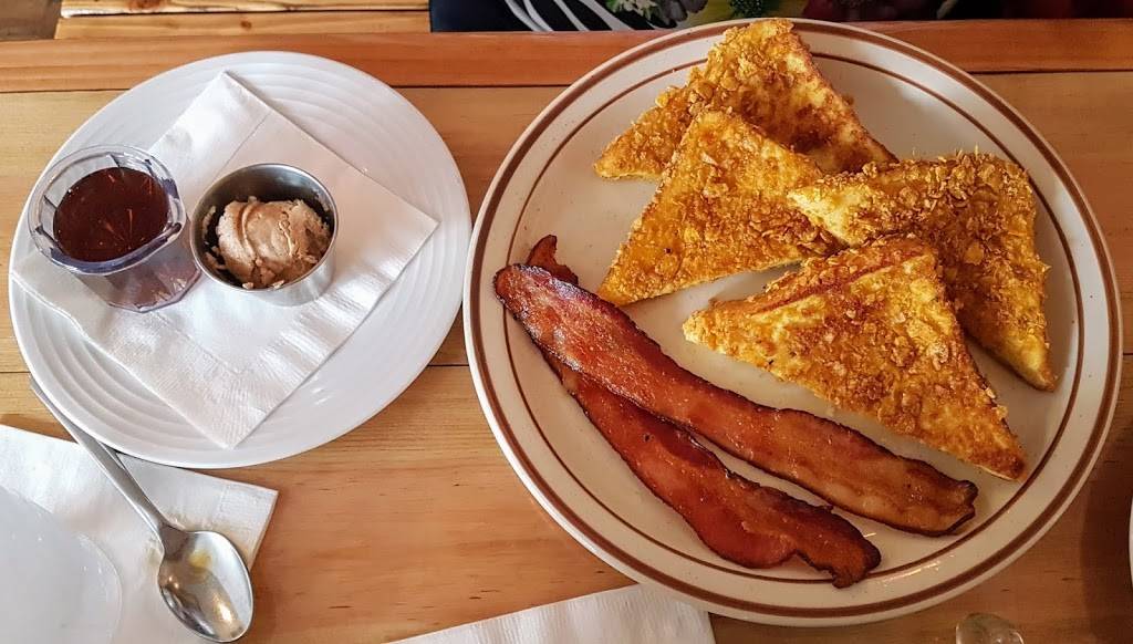 Peggys Place | restaurant | 3010 Evergreen Way, Washougal, WA 98671, USA | 3602105500 OR +1 360-210-5500