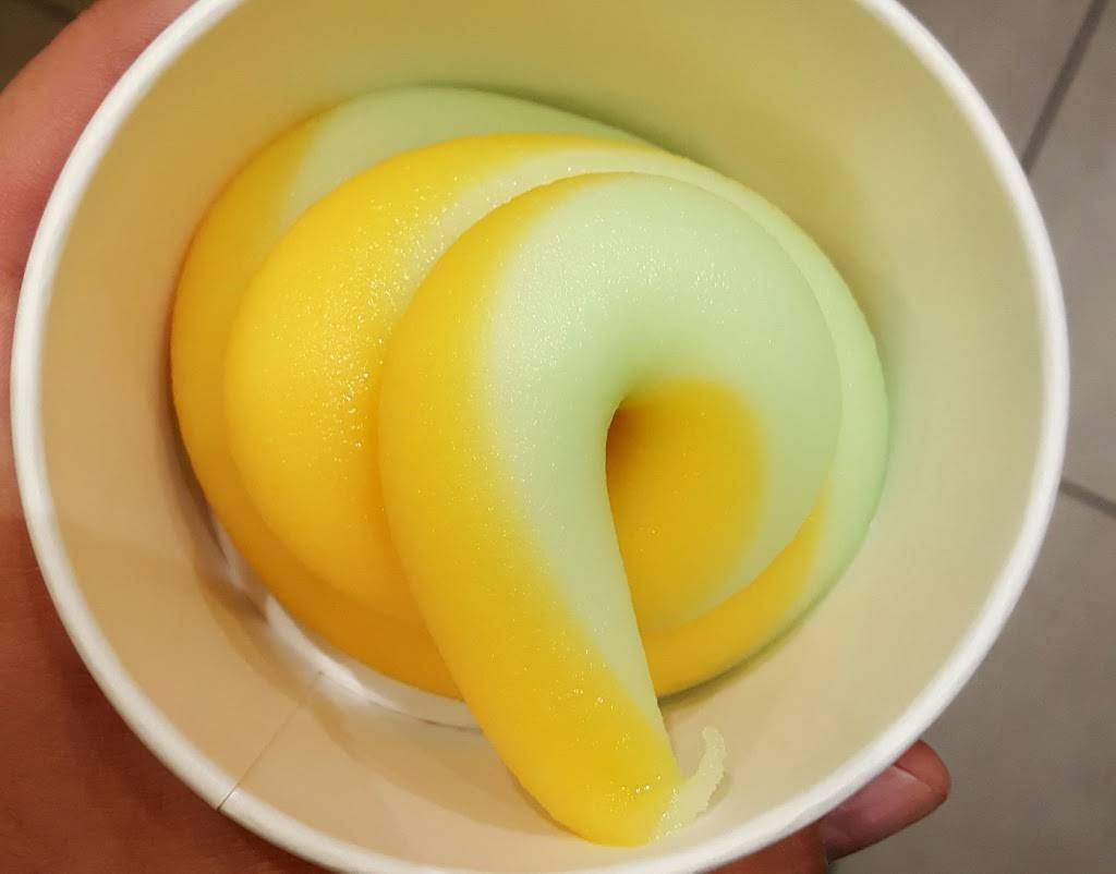 Menchies Frozen Yogurt | bakery | 11225 Montgomery Blvd NE Ste A, Albuquerque, NM 87111, USA | 5052930615 OR +1 505-293-0615