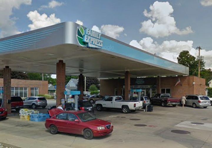 Family Express | restaurant | 515 J St, La Porte, IN 46350, USA | 2193623950 OR +1 219-362-3950