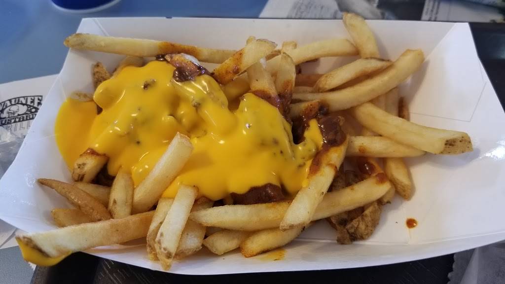 Kewaunee Custard & Grill | restaurant | 707 Main St, Kewaunee, WI 54216, USA | 9203880720 OR +1 920-388-0720