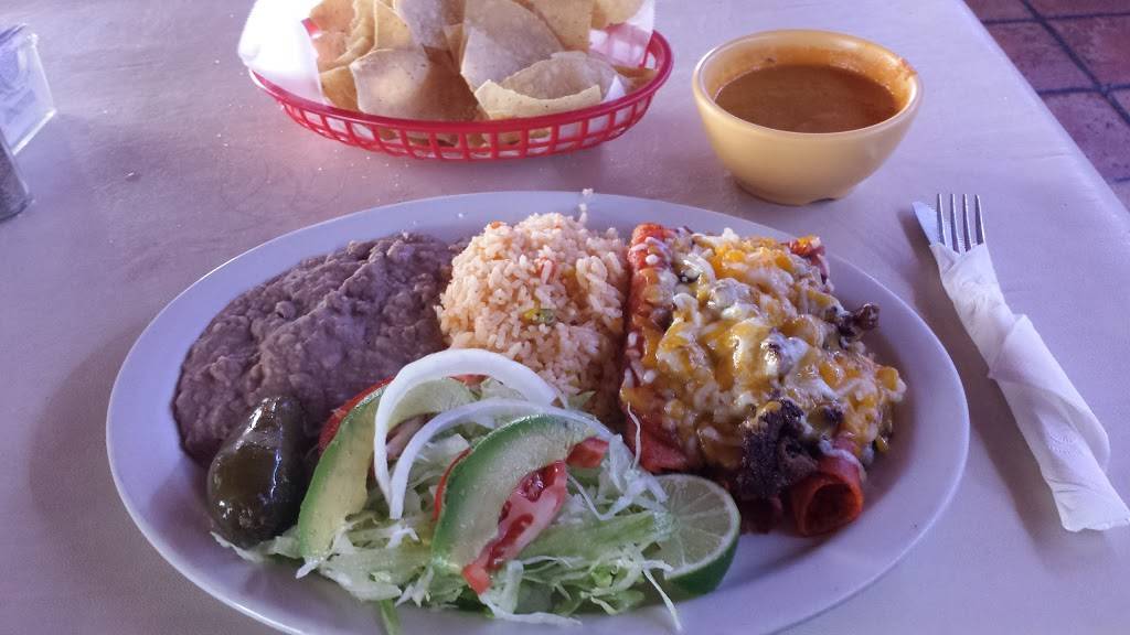 Mariscos La Reyna | restaurant | 730 W Main St, Grand Prairie, TX 75050, USA | 9722642488 OR +1 972-264-2488