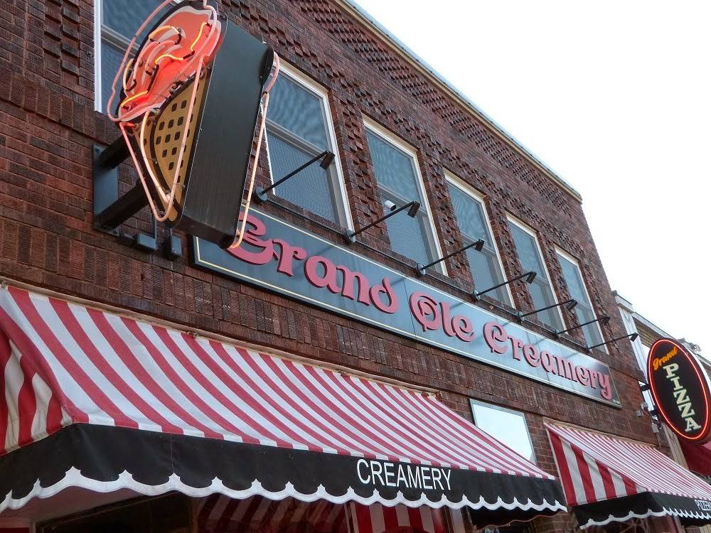 Grand Ole Creamery & Grand Pizzeria | restaurant | 750 Grand Ave, St Paul, MN 55105, USA | 6512931655 OR +1 651-293-1655