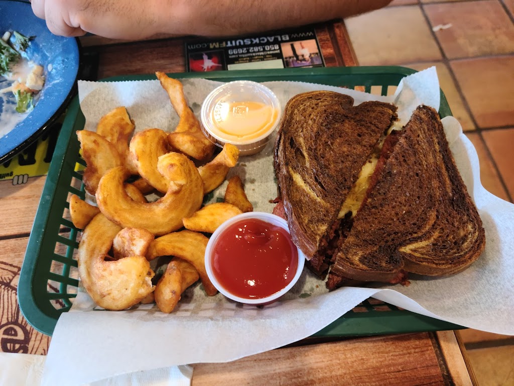 Ye Olde Brothers Brewery | restaurant | 4458 FL-87, Navarre, FL 32566, USA | 8506841495 OR +1 850-684-1495