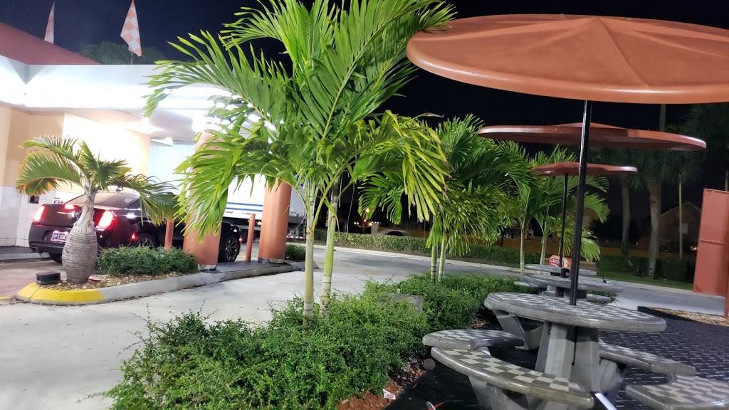 Checkers | restaurant | 9901 Miramar Pkwy, Miramar, FL 33025, USA | 9544303432 OR +1 954-430-3432