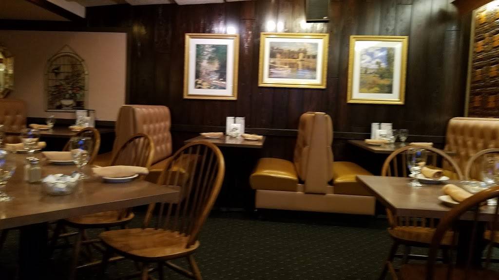 Vonas | restaurant | 9 Willow St, Oswego, NY 13126, USA | 3153438710 OR +1 315-343-8710