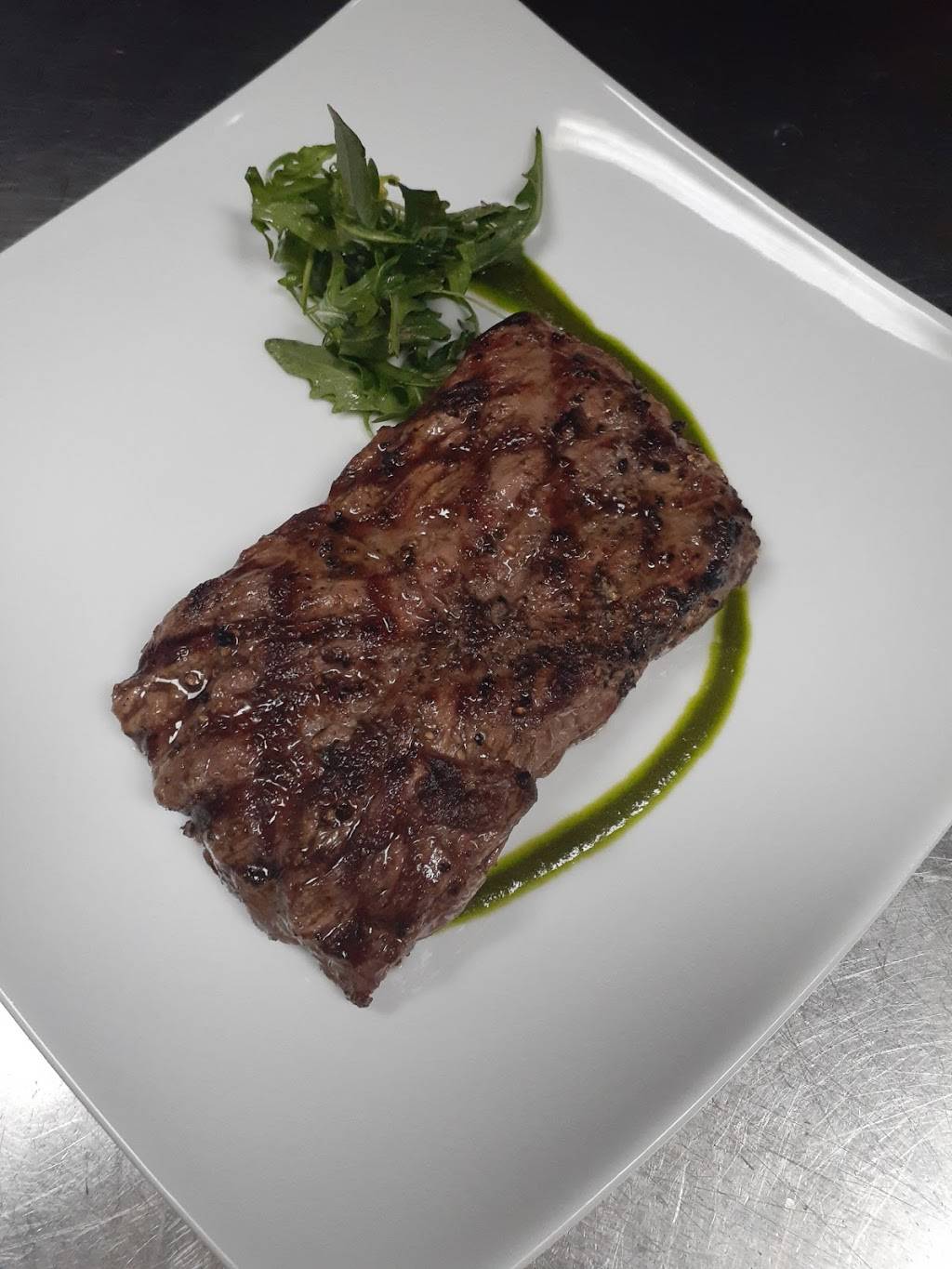 Steins & Beers Kitchen | restaurant | 3267 Van Buren Boulevard, Riverside, CA 92509, USA | 9519343322 OR +1 951-934-3322