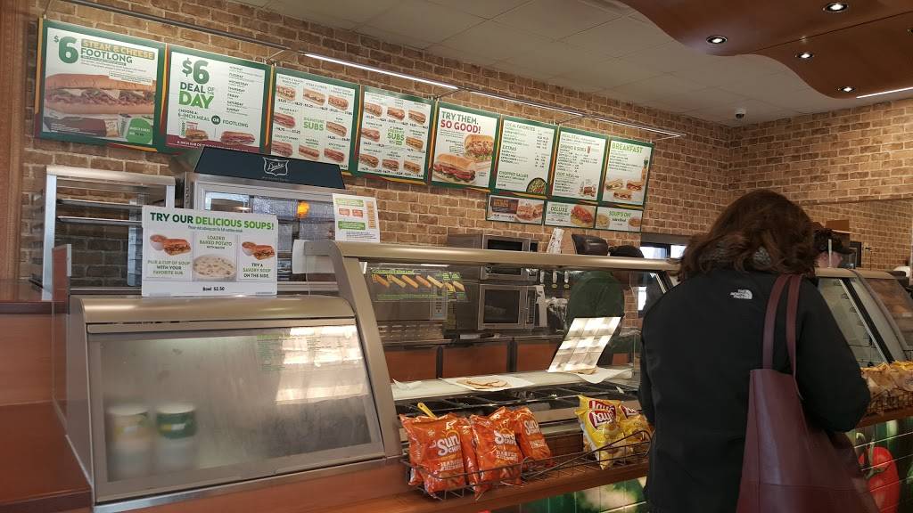 Subway | restaurant | 1714 E Markland Ave, Kokomo, IN 46901, USA | 7654577827 OR +1 765-457-7827