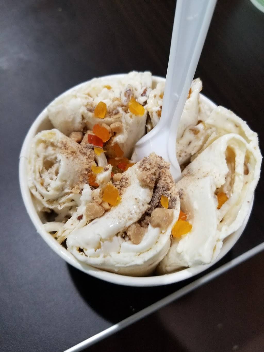 Cream & Cones | restaurant | 2152 Pelham Pkwy, Pelham, AL 35124, USA | 2058488383 OR +1 205-848-8383