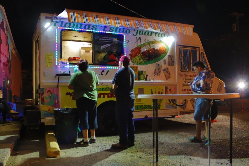 Flauteria Los Borrachos | restaurant | 1400 Isleta Blvd SW, Albuquerque, NM 87105, USA | 5055500402 OR +1 505-550-0402