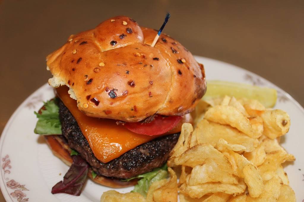 Paoli Schoolhouse American Bistro | restaurant | 6857 Paoli Rd, Belleville, WI 53508, USA | 6088486261 OR +1 608-848-6261