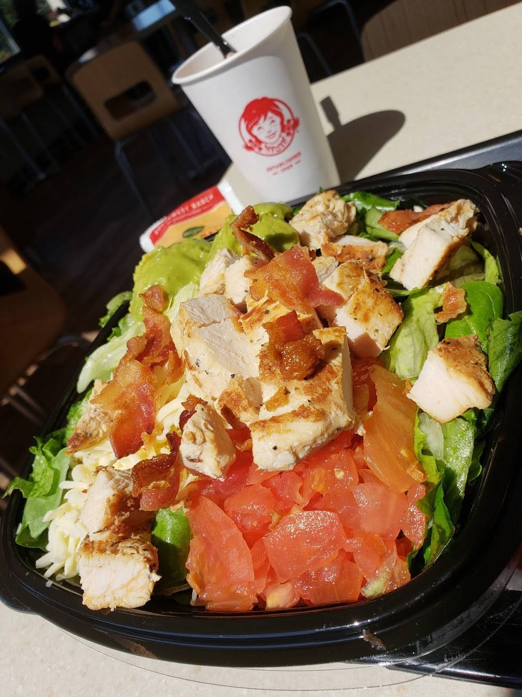 Wendys | restaurant | 1905 W Wilson St, Batavia, IL 60510, USA | 6304060040 OR +1 630-406-0040