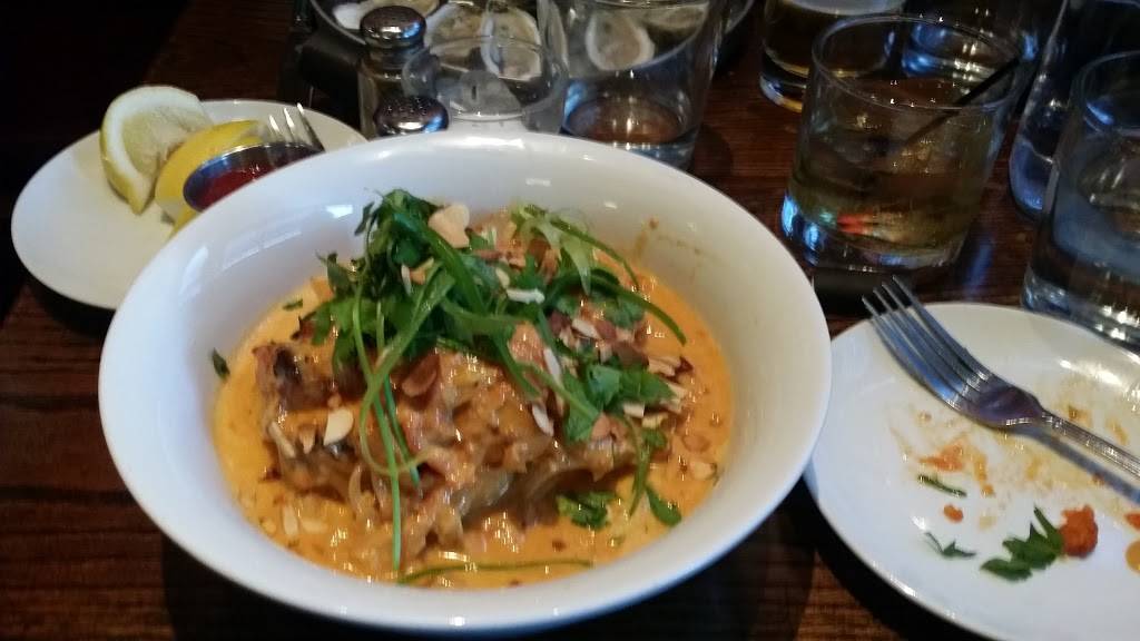 Porter Cafe | restaurant | 1723 Centre St, West Roxbury, MA 02132, USA | 6179422579 OR +1 617-942-2579