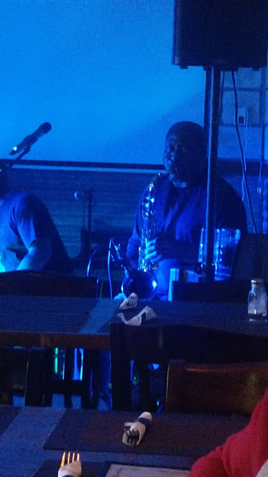 Rusty Anchor Bar & Grill | restaurant | 1425 Justin Rd, Lewisville, TX 75077, USA | 4692938533 OR +1 469-293-8533