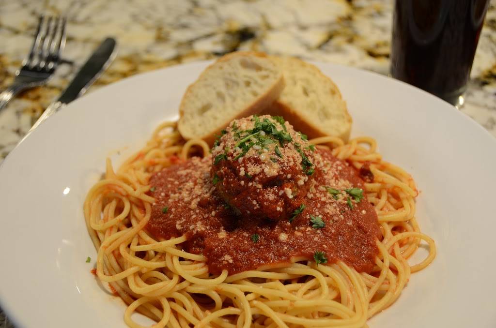 Silvios Italian Restaurant | restaurant | 104 Fairfax Ave, Louisville, KY 40207, USA | 5028836369 OR +1 502-883-6369