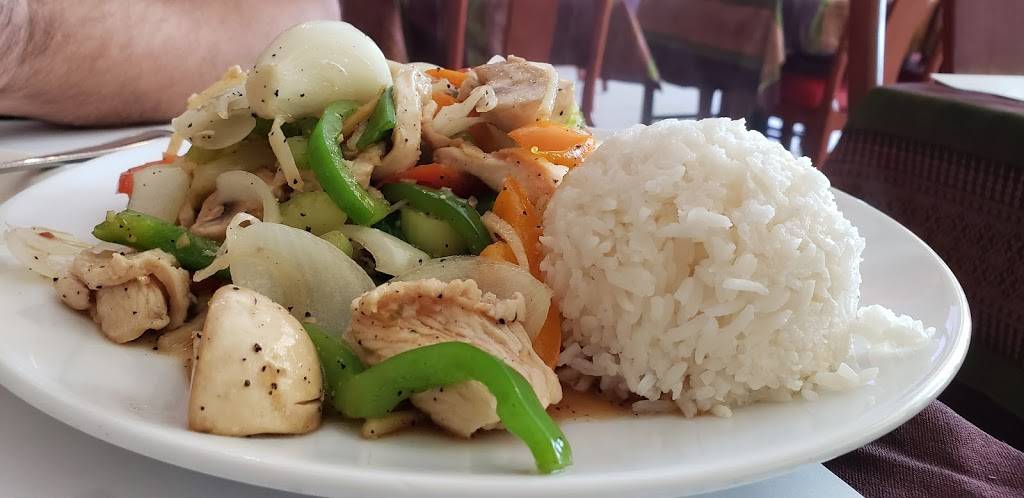 Phayathai | restaurant | 744 Boulevard Curé-Labelle, Blainville, QC J7C 2K3, Canada | 4508188817 OR +1 450-818-8817