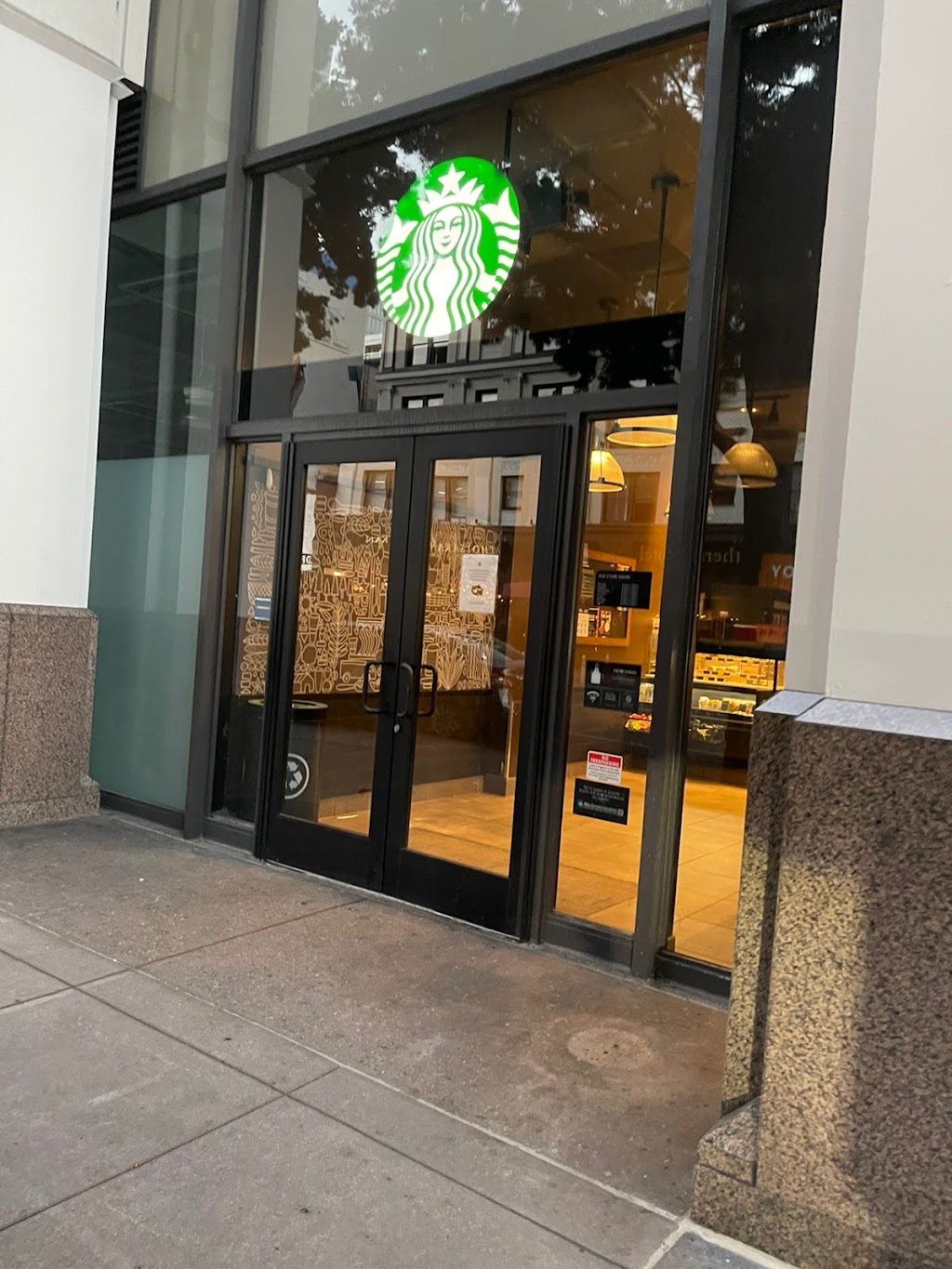 Starbucks | cafe | 1194 Sixth Ave, San Diego, CA 92101, USA | 6192323235 OR +1 619-232-3235