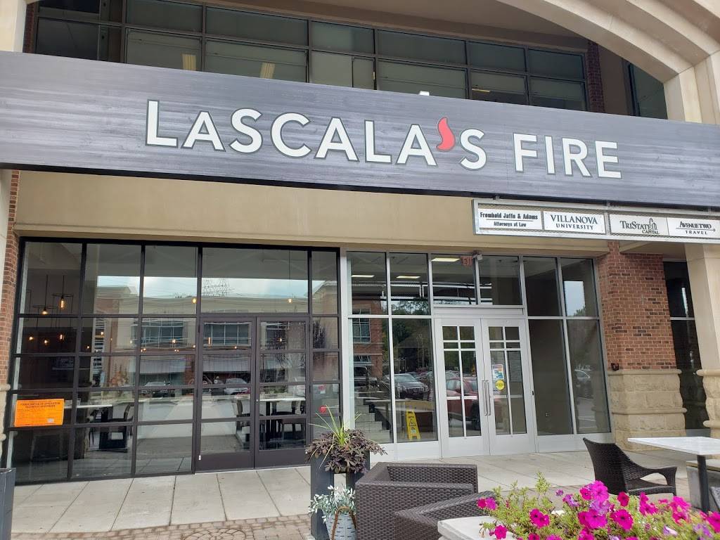 LaScalas Fire Villanova | restaurant | 789 E Lancaster Ave, Villanova, PA 19085, USA | 4843833339 OR +1 484-383-3339