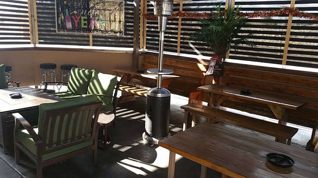 Hot Chicks Wing House | restaurant | 2281 N Zaragoza Rd, El Paso, TX 79938, USA | 9158567991 OR +1 915-856-7991