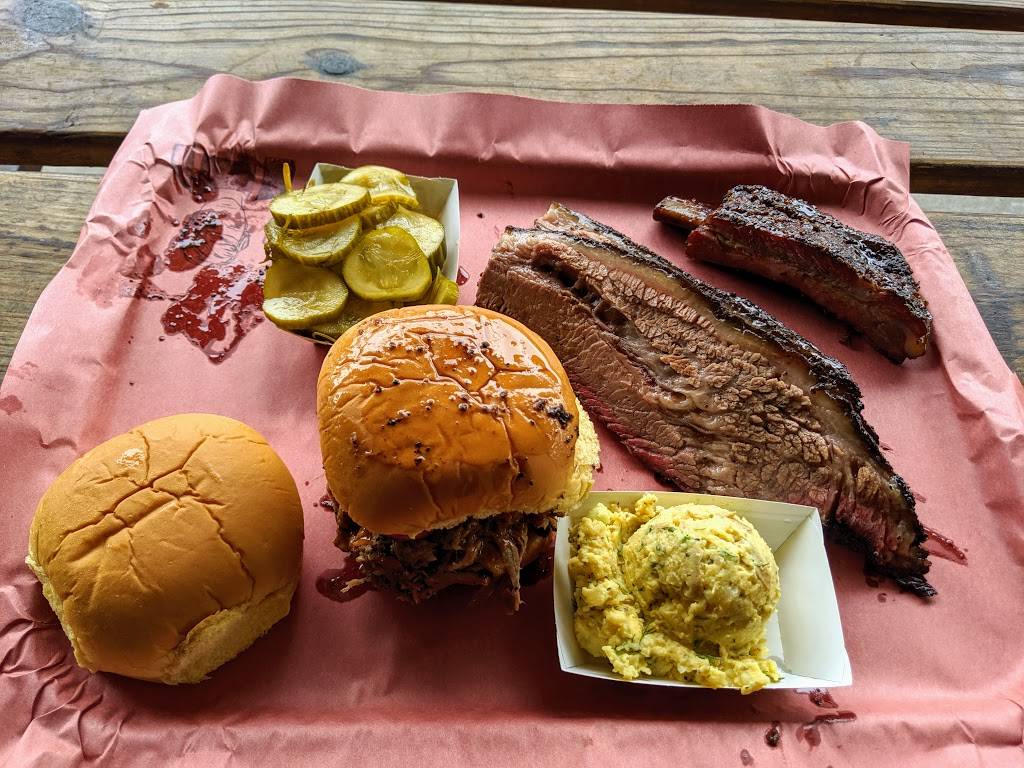 la Barbecue | restaurant | 2027 E Cesar Chavez St, Austin, TX 78702, USA | 5126059696 OR +1 512-605-9696