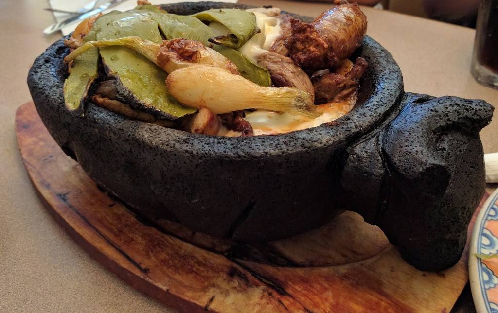 El Toro Bravo | restaurant | 50 West St, Annapolis, MD 21401, USA | 4102675949 OR +1 410-267-5949