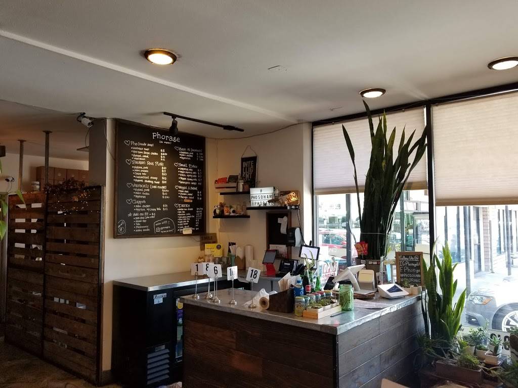 Phorage | restaurant | 3300 Overland Ave, Los Angeles, CA 90034, USA | 3108760910 OR +1 310-876-0910