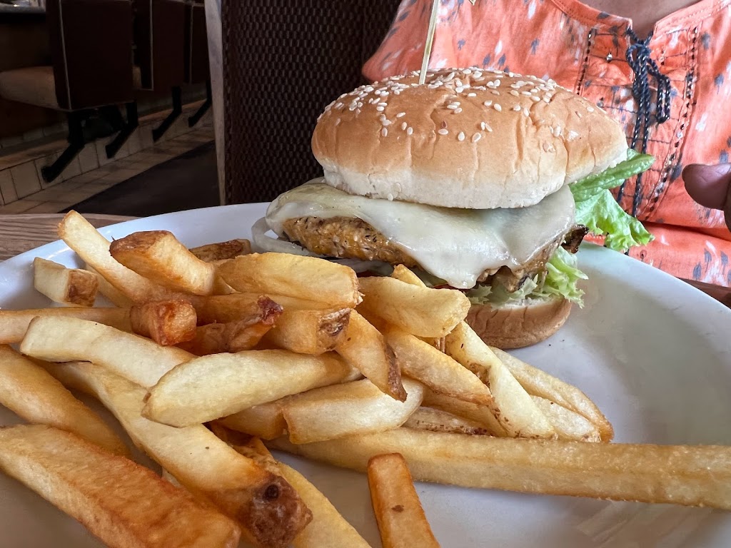 Adels Restaurant | restaurant | 1724 Broadway St, Eureka, CA 95501, USA | 7074459777 OR +1 707-445-9777