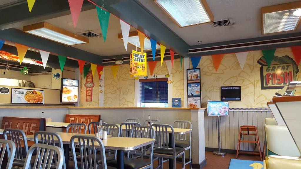 Long John Silvers | restaurant | 437 Denbigh Blvd, Newport News, VA 23608, USA | 7578745629 OR +1 757-874-5629