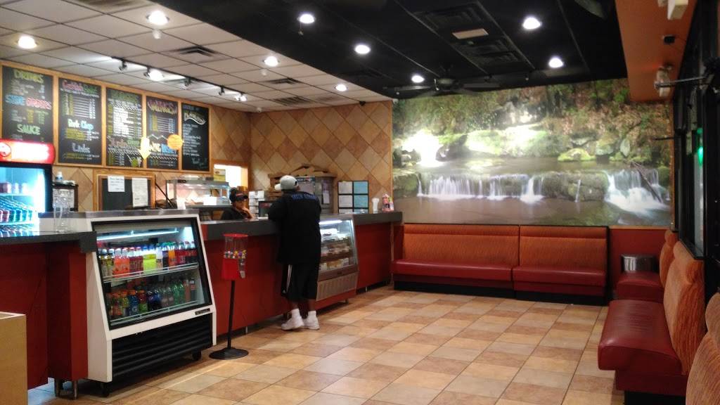 Wings & More | restaurant | 7455 S Westmoreland Rd, Dallas, TX 75237, USA | 9722830404 OR +1 972-283-0404